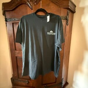 Quiksilver Waterman Men's Black Tee, all cotton, XL, NWT